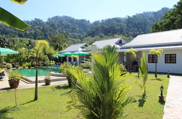 Villa Colina Khao Lak Rooms and Bungalows - Adults Only