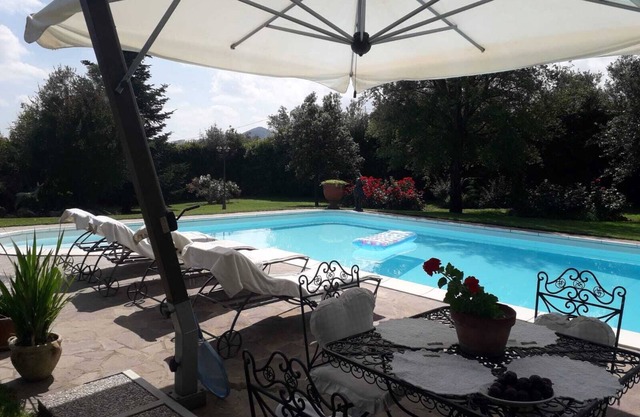 Villa con Piscina