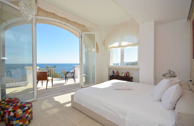 Villa Conchiglia - direct access to the sea