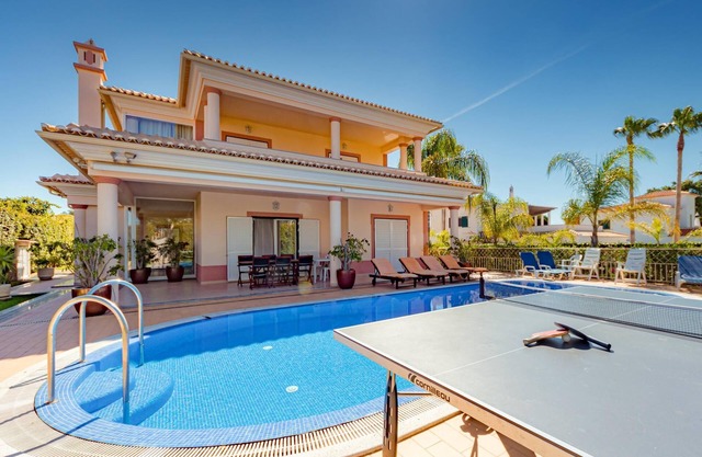 Villa Cor de Rosa in Albufeira
