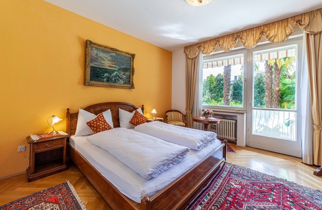 Villa Coris Apartment Magnolia with Garden