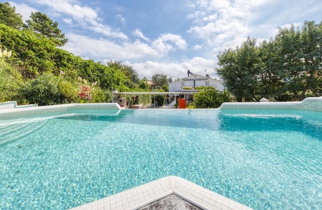 Villa "Costacabana - Geolouk" with Private Pool & Wi-Fi