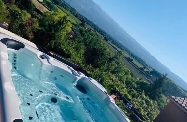 VILLA COUP DE CŒUR 4 bedrooms Swimming pool Air conditioning spa exceptional view