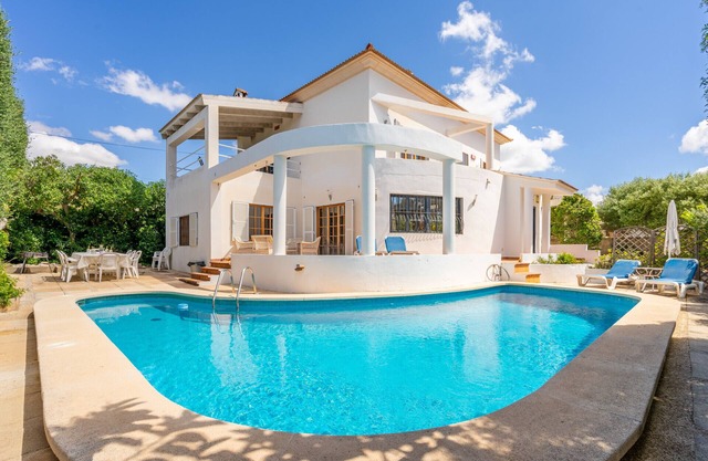 Villa d'Es Trenc - with private swimming pool