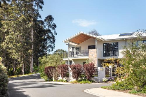 Villa Dante - walk to town - brand new town house