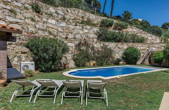 Villa de Luxe à Begur Vue Mer with Sea View, Wi-Fi and Air Conditioning
