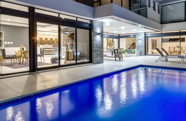 Villa De Luxe: Enjoy life in the lap of luxury