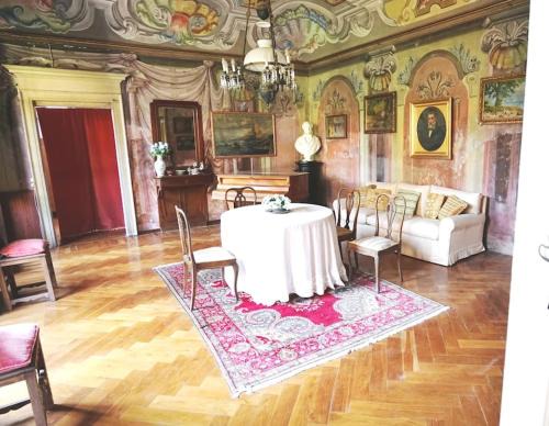 villa del 1700 - villa antica sul lago d'orta