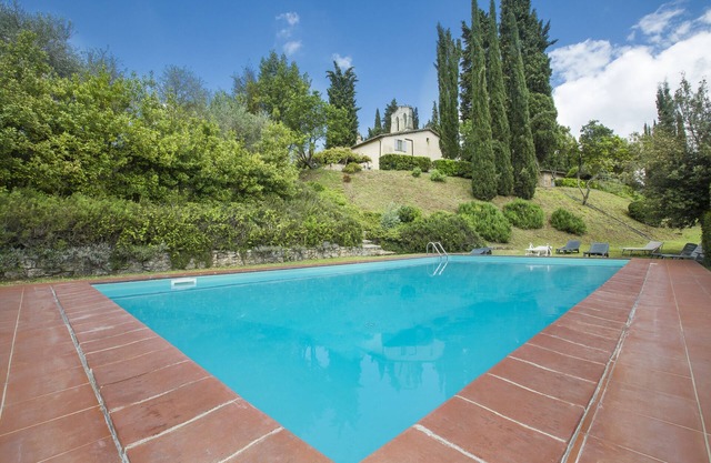 Villa del cielo with caminetto