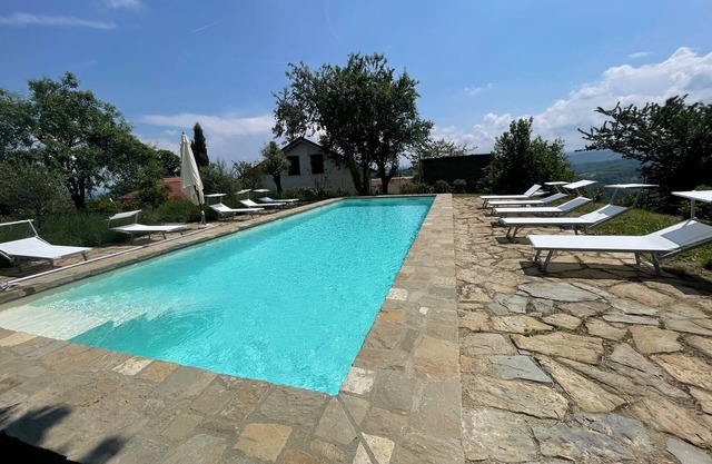 Villa del Martello with private pool Piemonte
