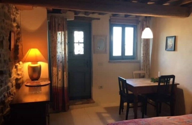 Villa del Monte - cosy apartment 1-2 pers. with garden - authentic italian life