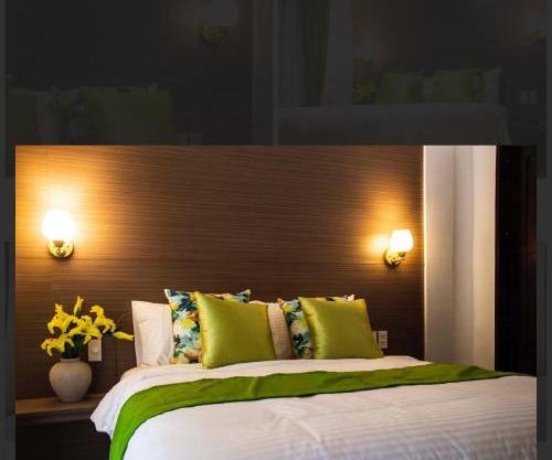 Villa del Sol 1 Barkada Rooms