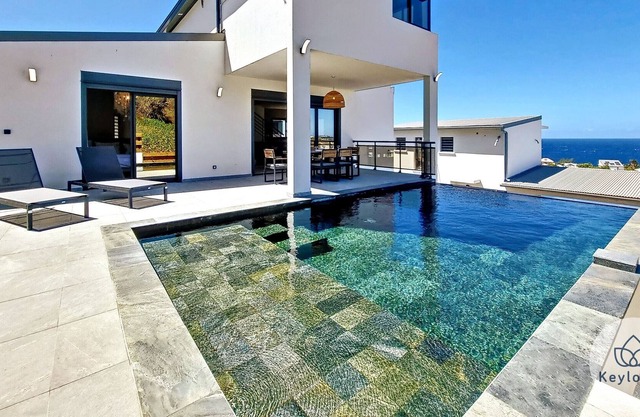 Villa Del Sol**** - 140 m² - Pool with a sea view - St-Pierre