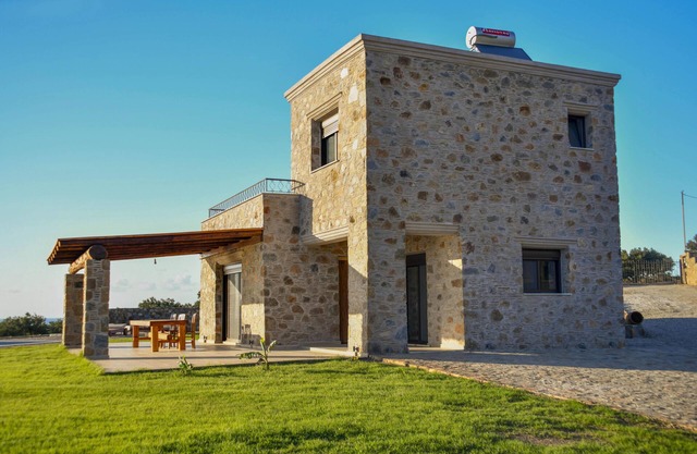 VILLA DEMETRA