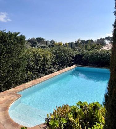 Villa des Cigales vue mer avec piscine/proche plage