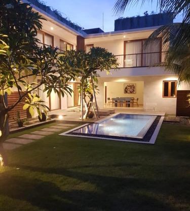 Villa Dharmatria
