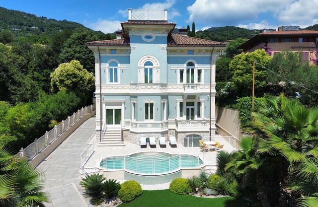 Villa Diamante By Bookinggardalake