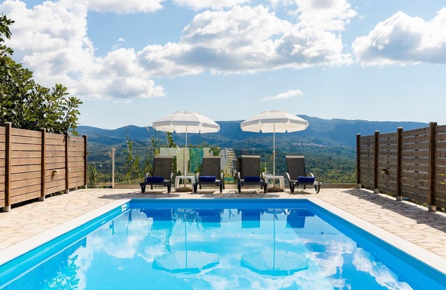Villa Dinos - Holiday House Rental with private swimming pool in Corfu