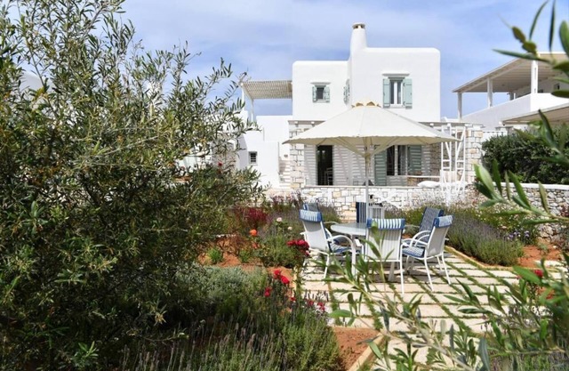 Villa Dinos - Villa with garden view/sea view,outdoor jacuzzi !