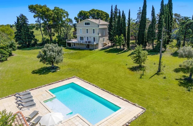 Villa Domaine du Midi by Villa Plus