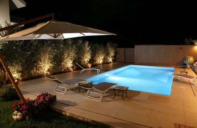 Villa 'Domus Aurige' with Sea View, Wi-Fi and Air Conditioning