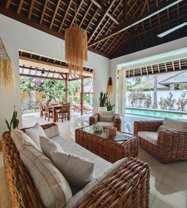 Villa Dunia 400M Pool 2BR