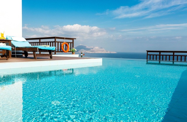 Villa Ekaterina - Infinity Views w. Private pool & Gardens