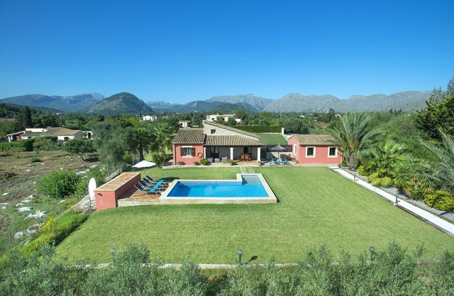 VILLA EL BLAU - FAMILY AND FRIENDS