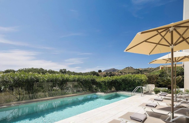 Villa Elesia, with easy access to southern beaches