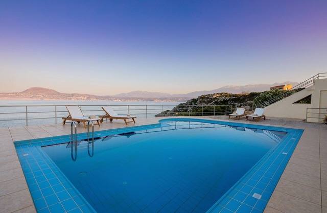 Villa Elion with Pool, Astonishing Sea and Mountain Views and Totally Privacy