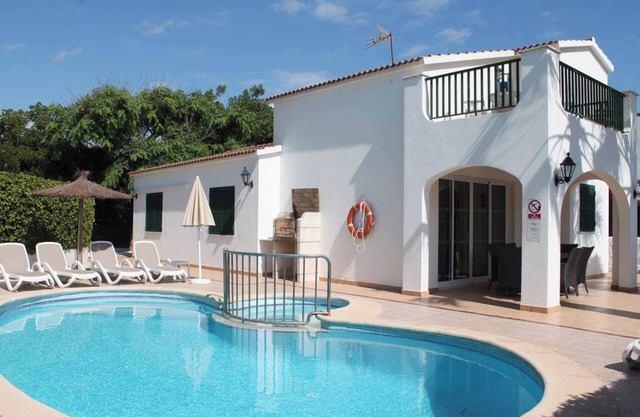 Villa Elizabet - Four Bedroom Villa, Sleeps 8