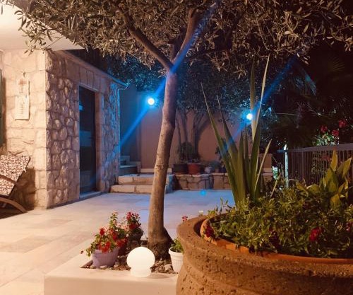 Villa EnaS