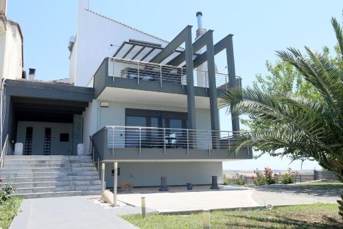 Villa Erytha - Serene Retreat with Views & Garden