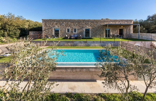 Villa Es Gassons By homevillas360