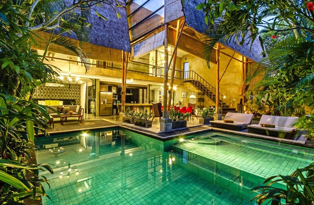 Villa Esa Seminyak - 100 meters from Seminyak Square