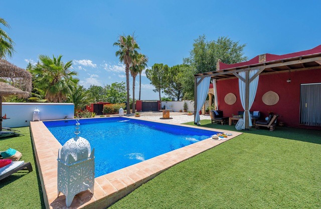 Villa Felisa Holiday Home, Seville Countryside.