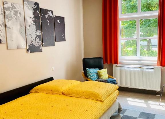 Villa FeWo mit separaten Schlafmöglichkeiten, zentral gelegen