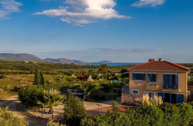 Villa Finiki Messinia upstairs