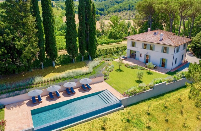 VILLA FIORENZA - Five Bedroom Villa, Sleeps 10