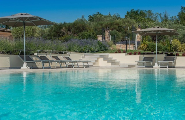 Villa Flavia 20 - Eight Bedroom Villa, Sleeps 20