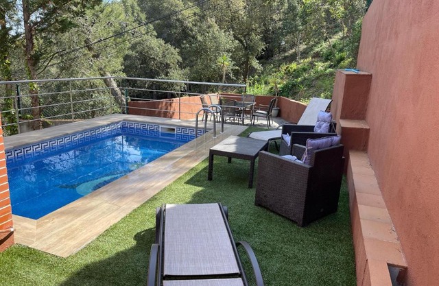 Villa for 2 families