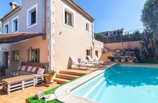 Villa for 6 people with pool in Valldemossa. Ideal for families