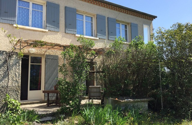 Villa for 6 people in a quiet Aubignan (Vaucluse - France)