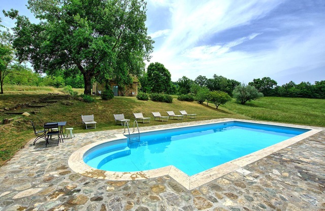 Villa Gualchiere - Holiday Rental in San Casciano dei Bagni, Tuscany