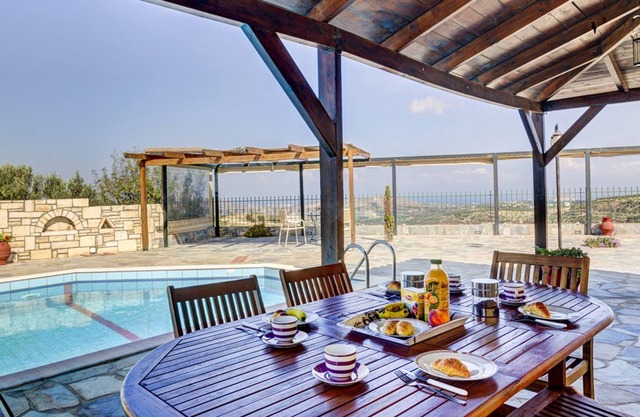 Villa Galini-Private villa in Heraklion