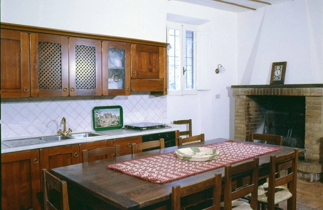 villa&garden 16th century - history with modern facilities 1 hour from Rome