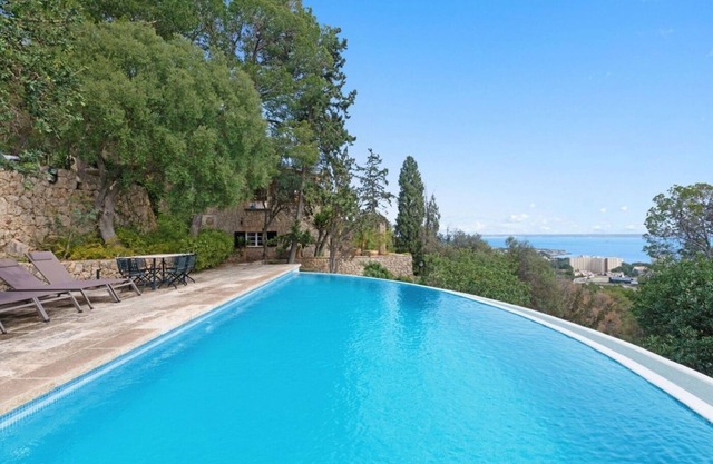 Villa Genova