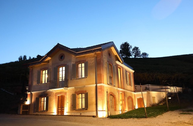 Villa Giobatta: Exclusive villa in Cannubi - Barolo