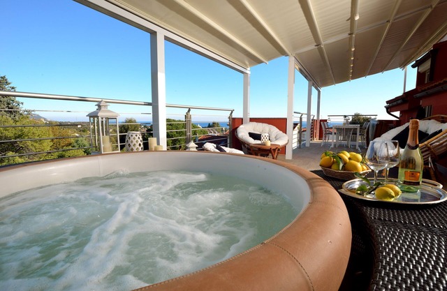 Villa Giovanna with terrace, jacuzzi and sauna