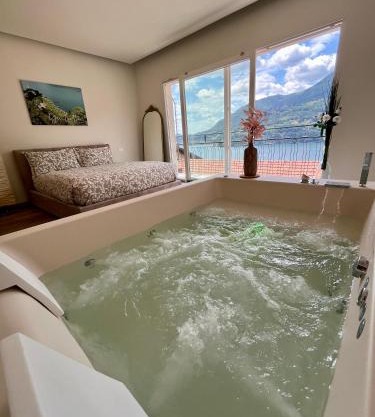 Villa Giulietta lake view Jacuzzi Spa 108